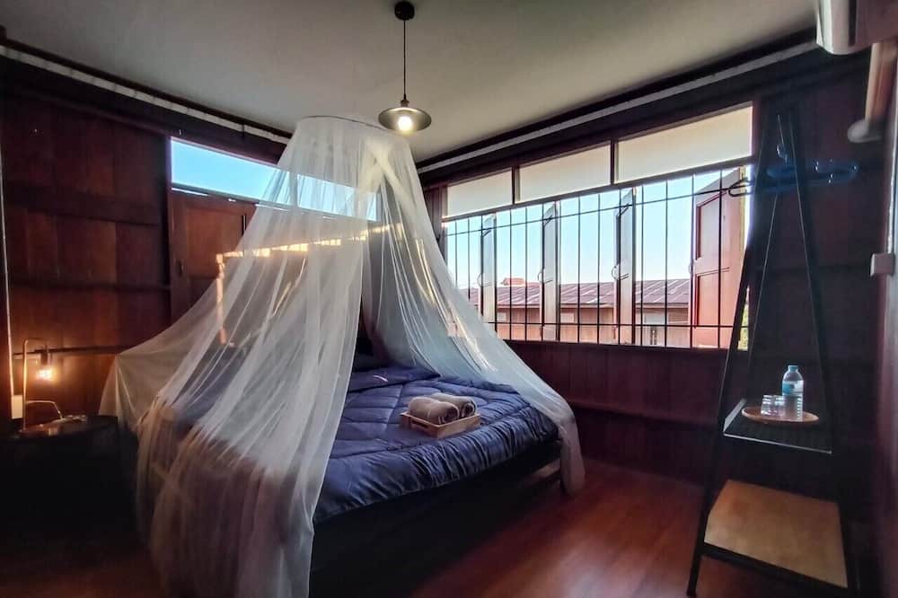 Photo of Bedroom in Nai Wiang