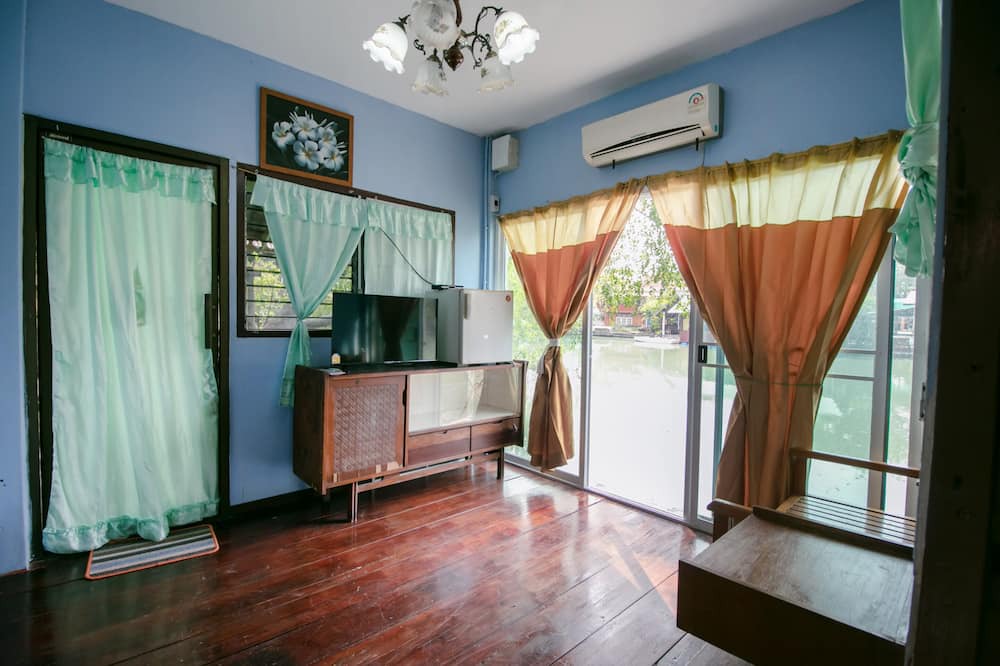 Photo of Bathroom in Bang Len