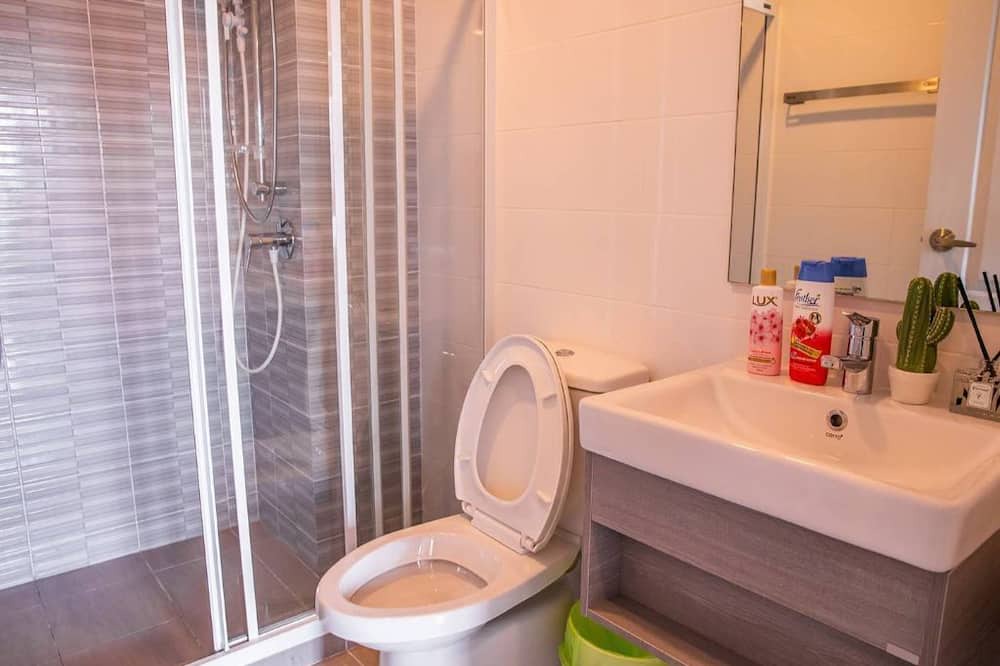Photo of Bathroom in Mueang Samut Prakan District