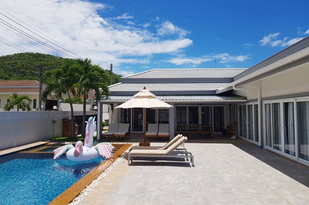 Photo of Outdoor in Nong Kae
