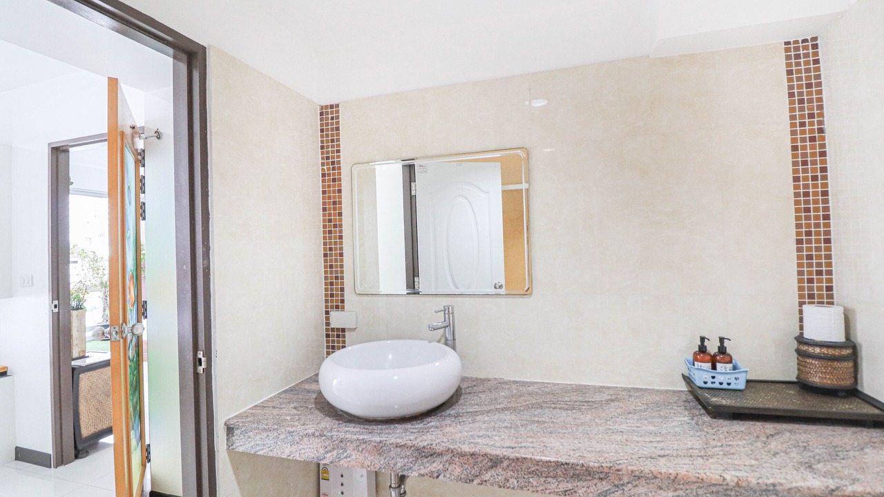 Photo of Bathroom in Thung Maha Mek