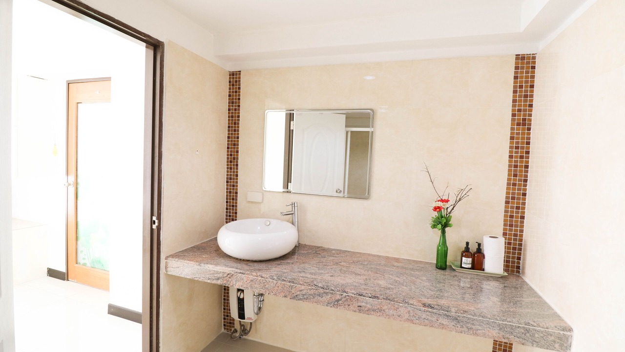 Photo of Bathroom in Thung Maha Mek