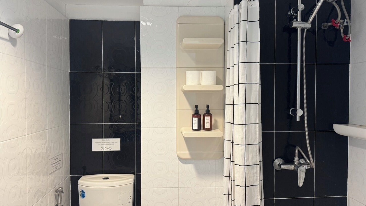 Photo of Bathroom in Thung Maha Mek
