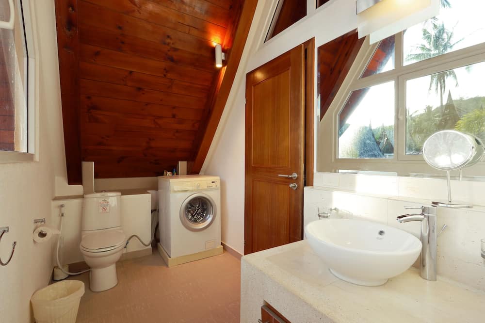 Photo of Bathroom in Klong Son