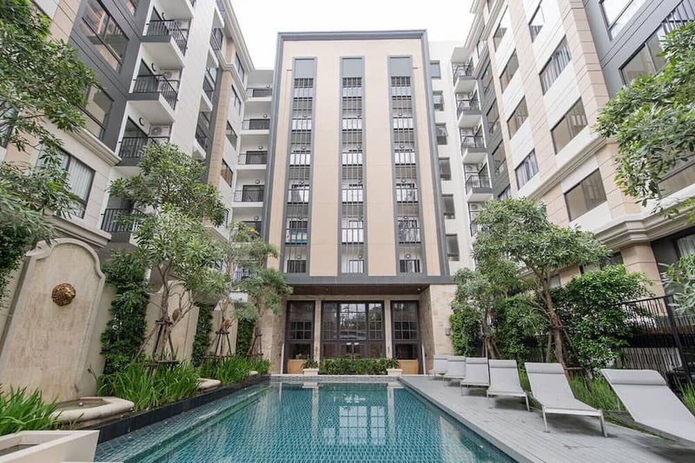 Photo of Outdoor in Bangkok Central Business District