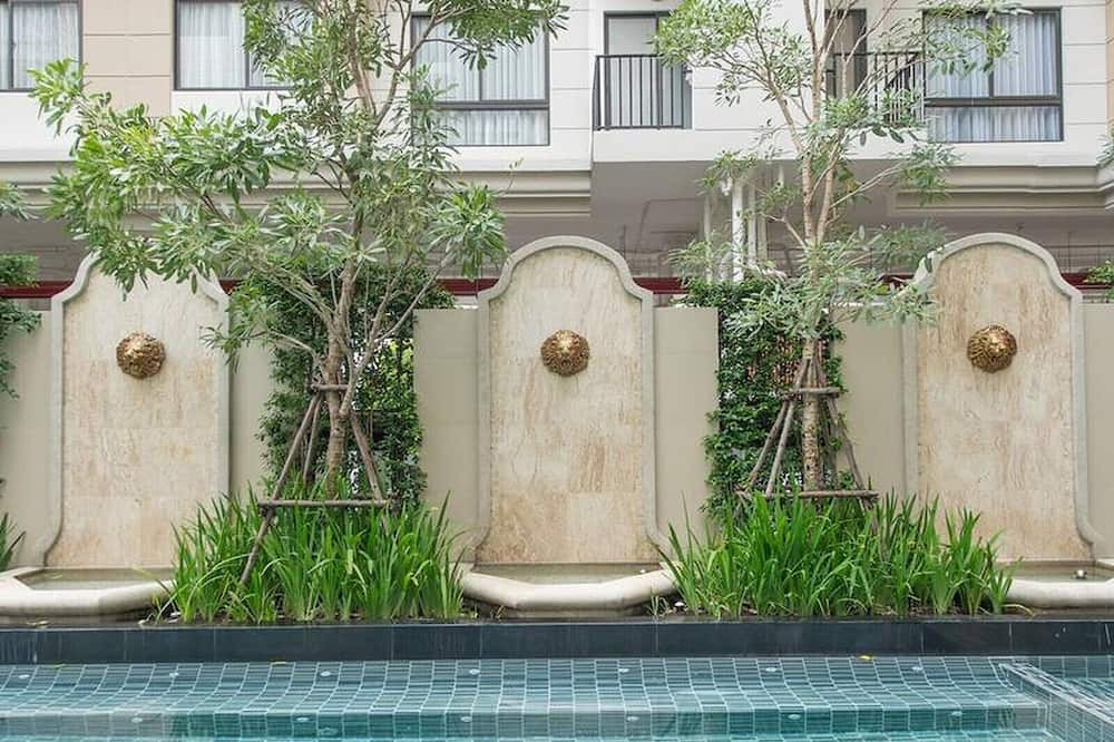 Photo of Outdoor in Bangkok Central Business District
