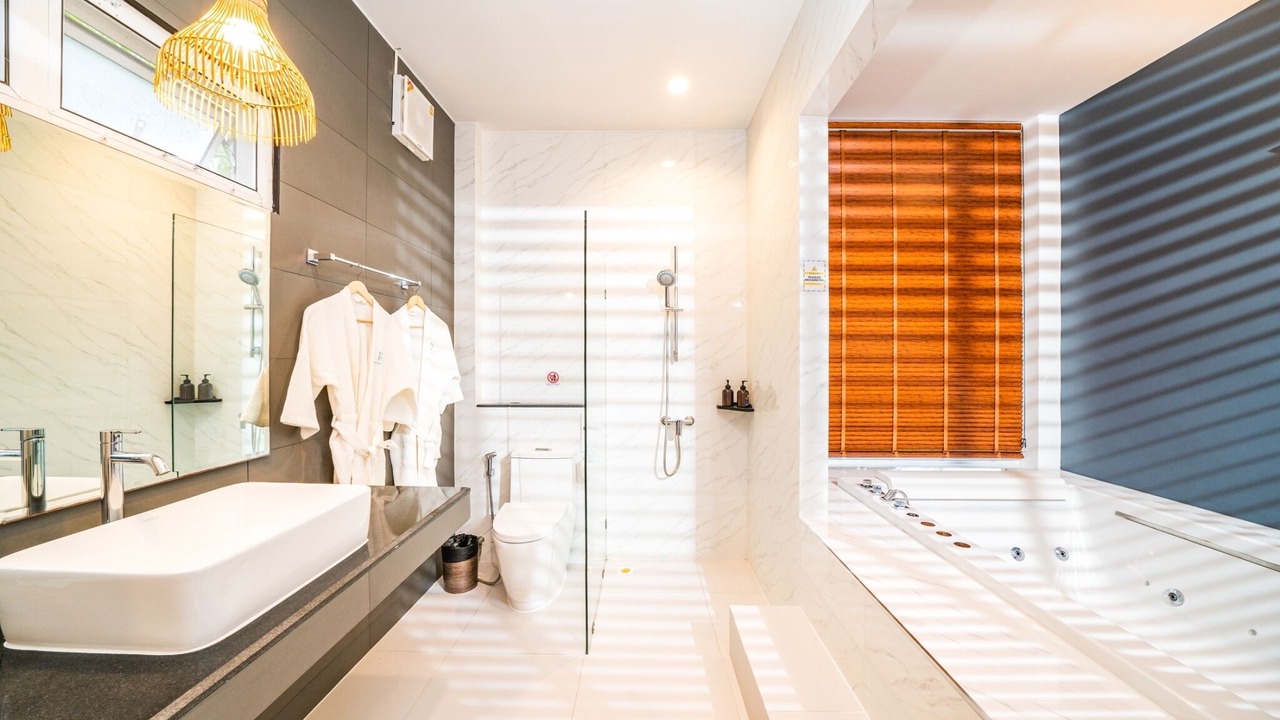 Photo of Bathroom in Thong Chai