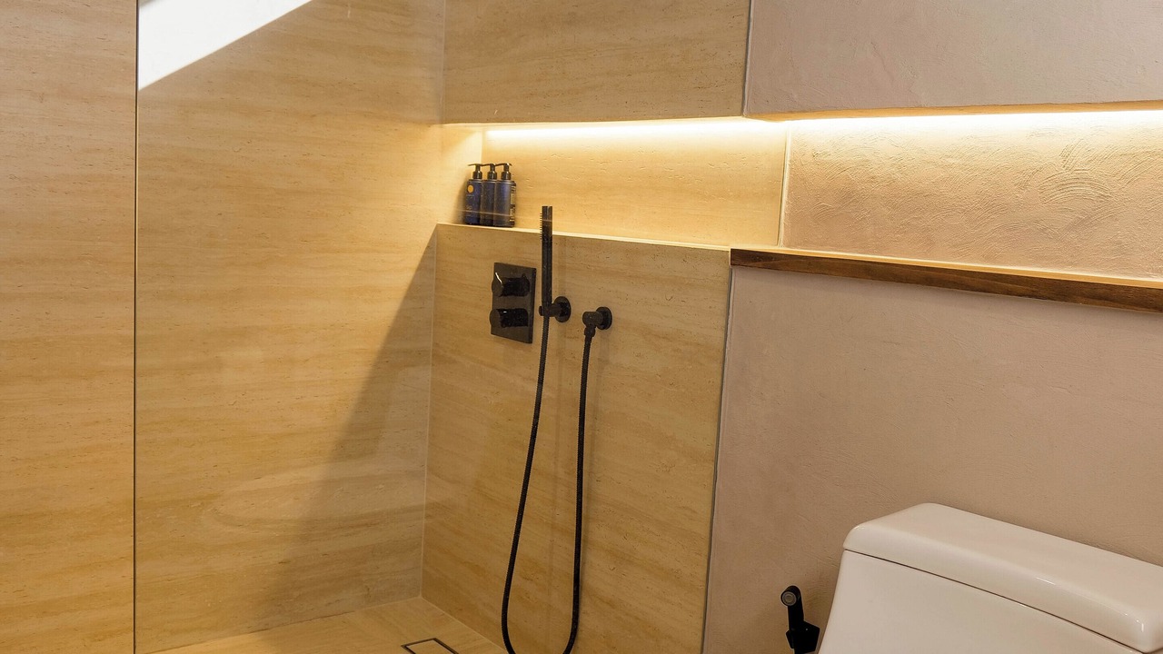 Photo of Bathroom in Tha Kradan