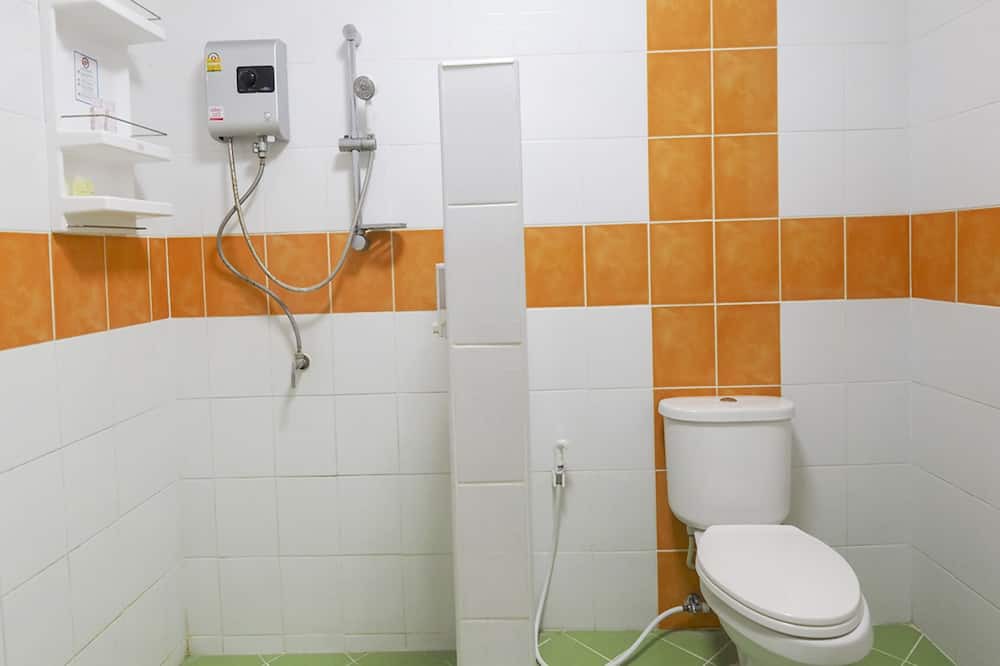 Photo of Bathroom in Dan Makham Tia
