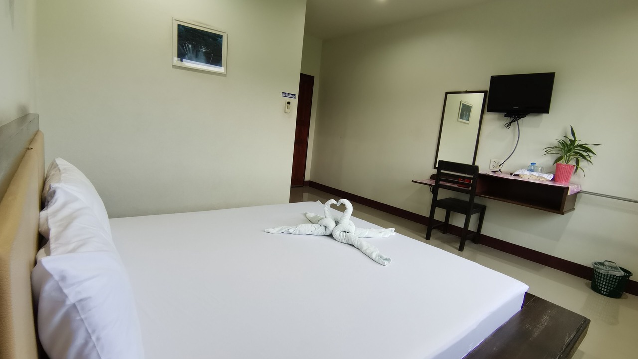 Photo of Bedroom in Khok Kloi