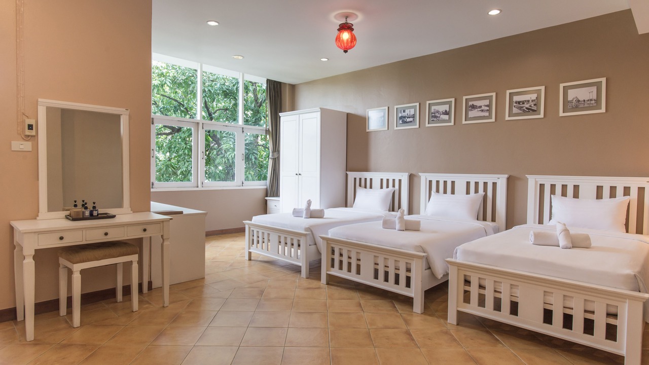 Photo of Bedroom in Wat Ratchabophit