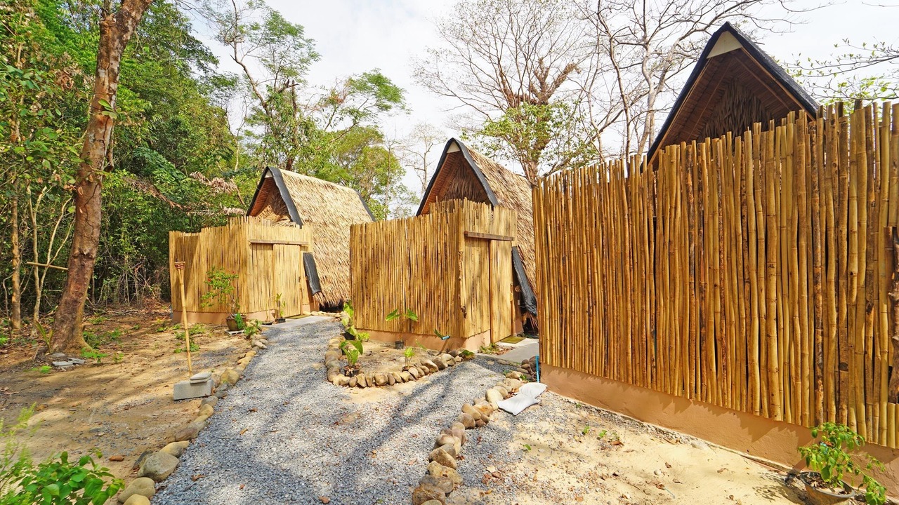 Photo of Others in Koh Wai
