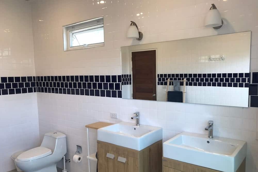 Photo of Bathroom in Sam Roi Yot