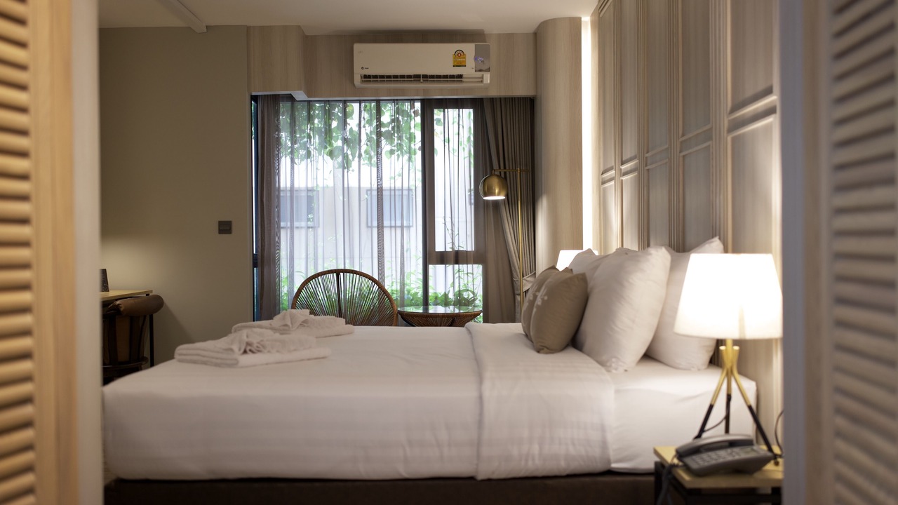 Photo of Bedroom in Si Phraya