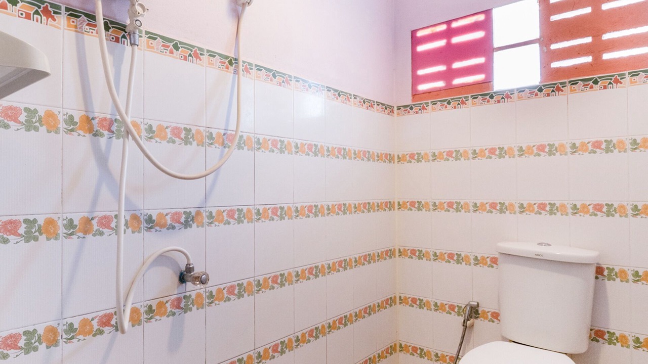Photo of Bathroom in Klong Son