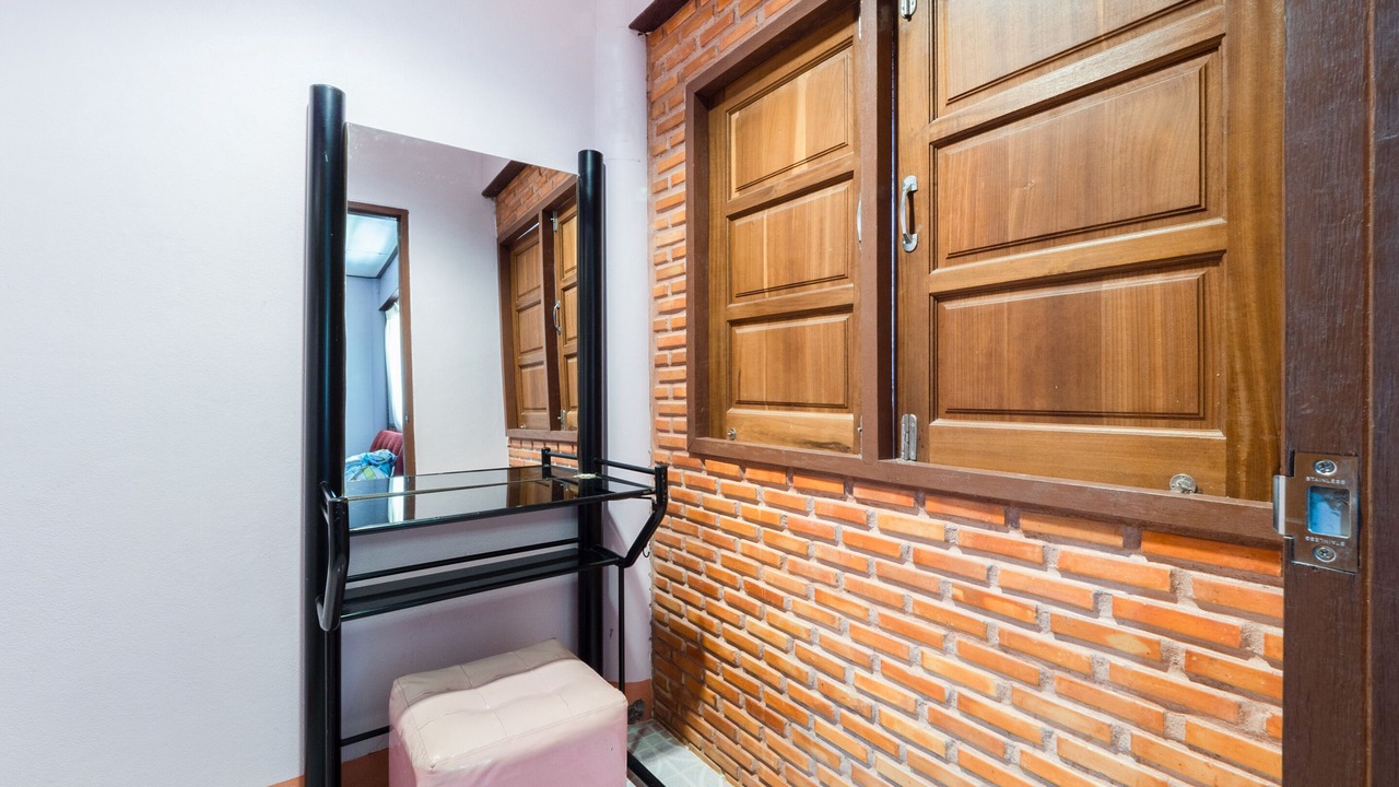 Photo of Bedroom in Klong Son