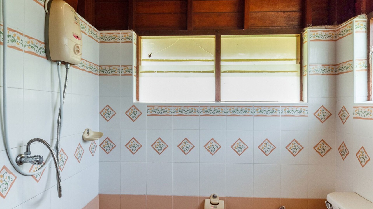 Photo of Bathroom in Klong Son