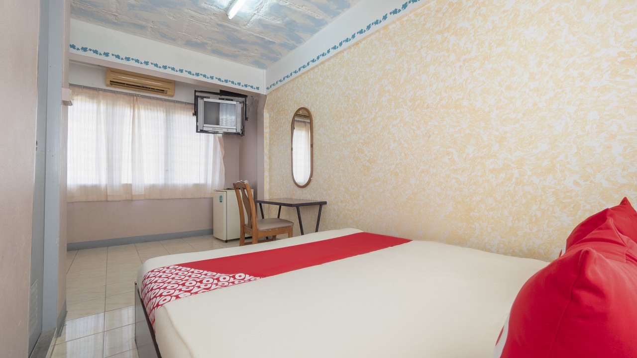 Photo of Bedroom in Ban Bang Saen