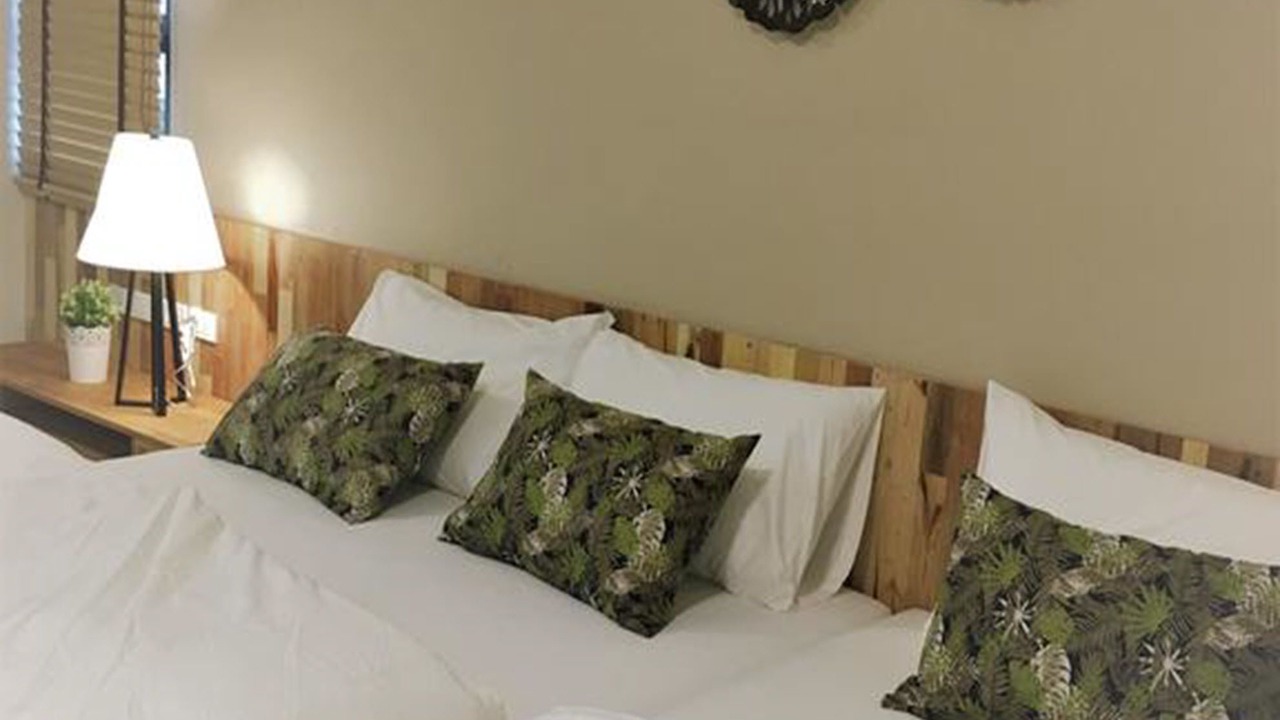 Photo of Bedroom in Wat Sam Phraya