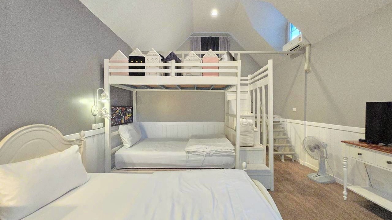 Photo of Bedroom in Mae Yao
