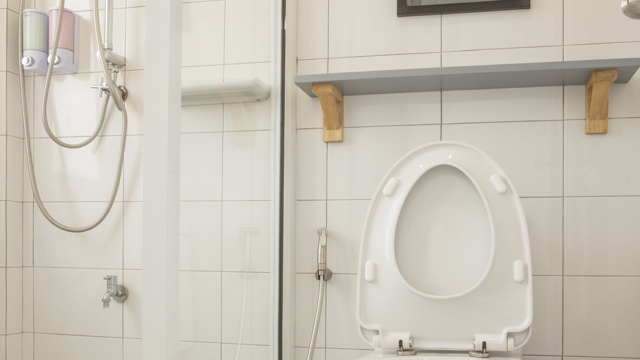 Photo of Bathroom in Siriraj