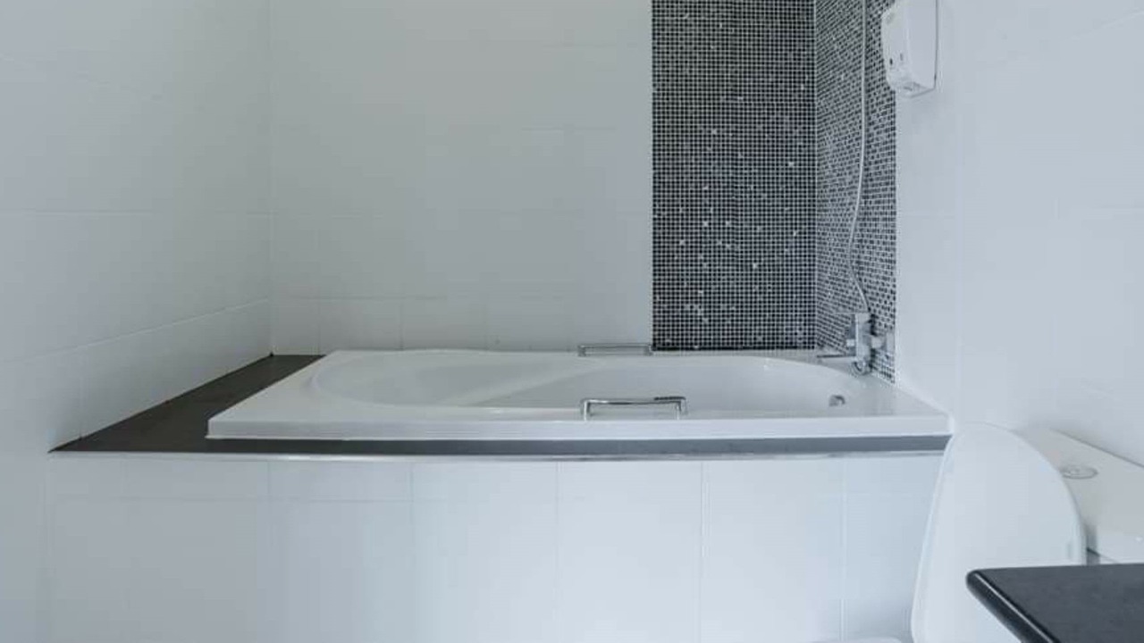 Photo of Bathroom in Hin Lek Fai