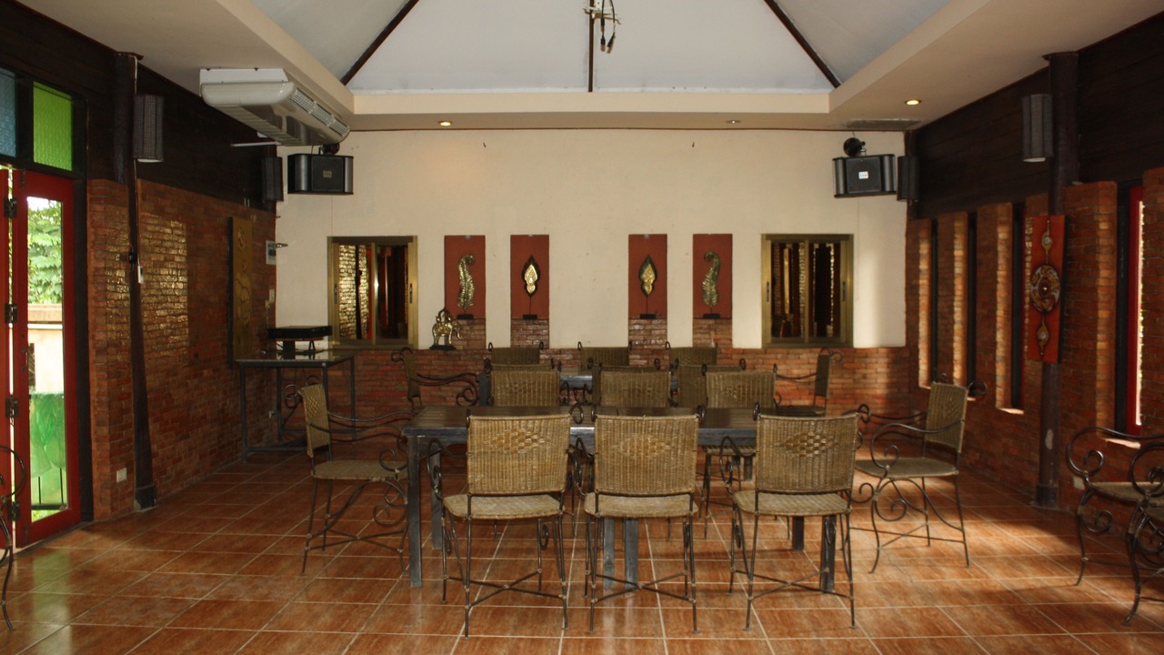Photo of Others in Chaiprakarn