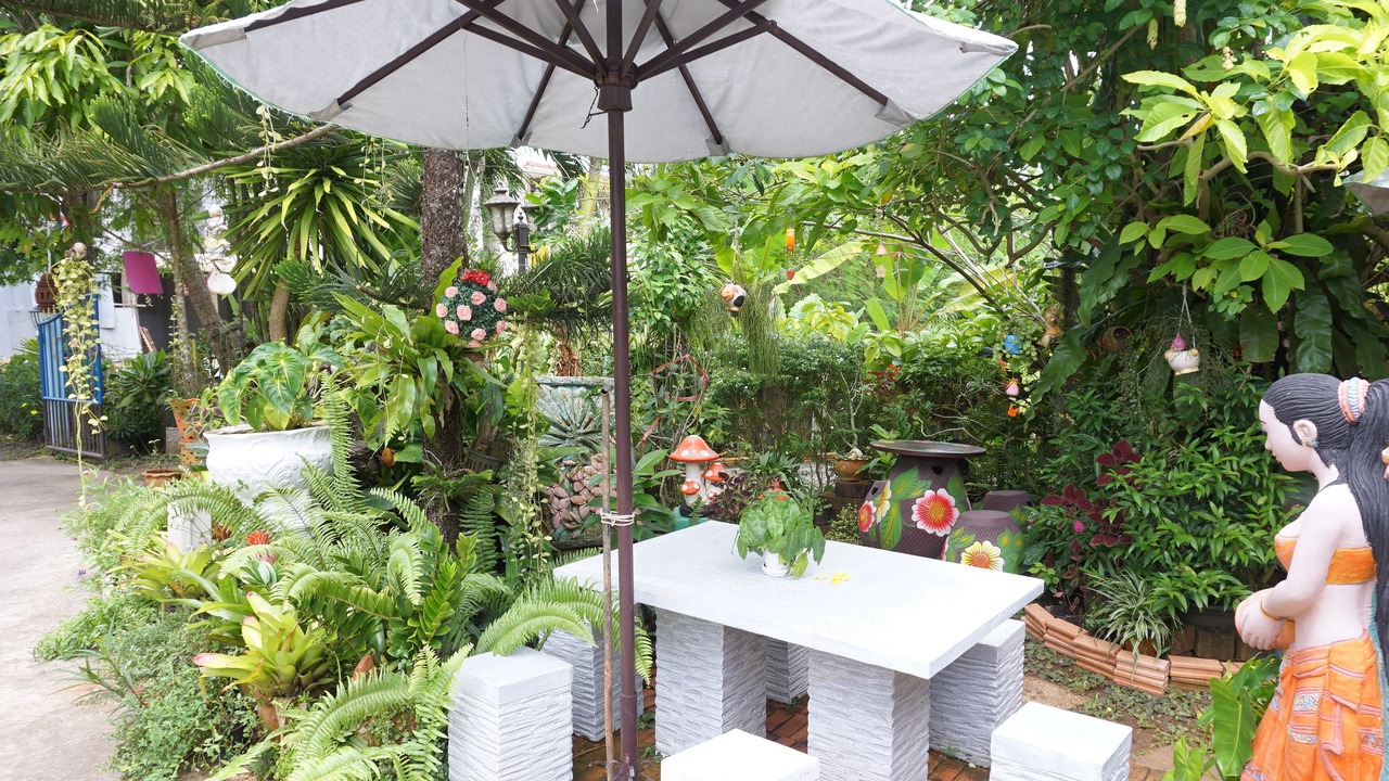 Photo of Outdoor in Makham Tia