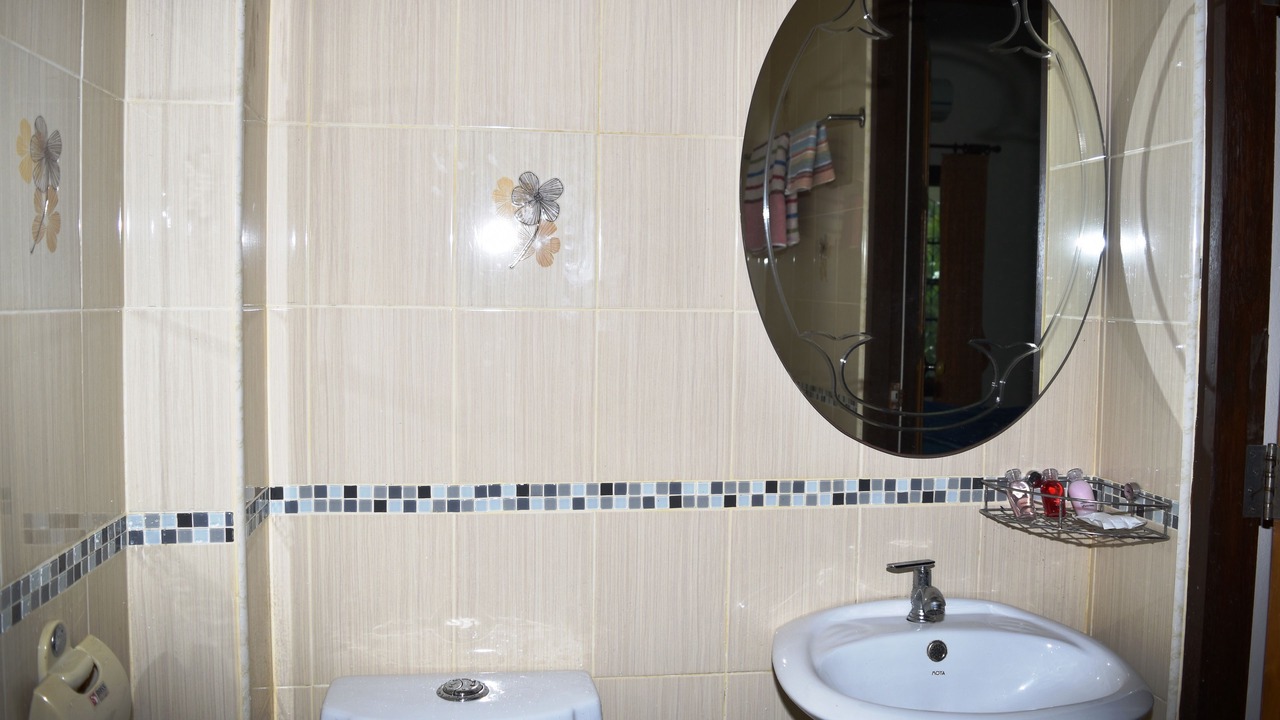 Photo of Bathroom in Phongprasan