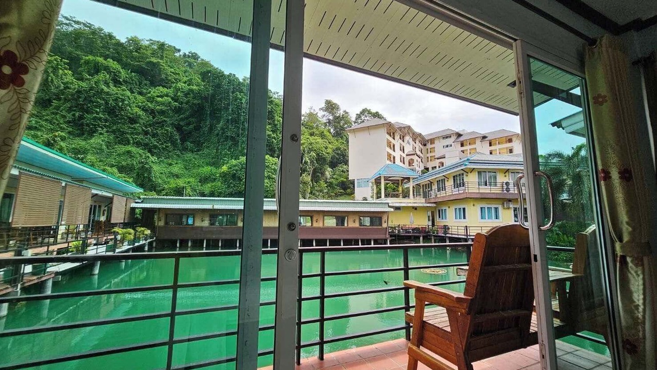 Photo of Patio Balcony in Pak Nam