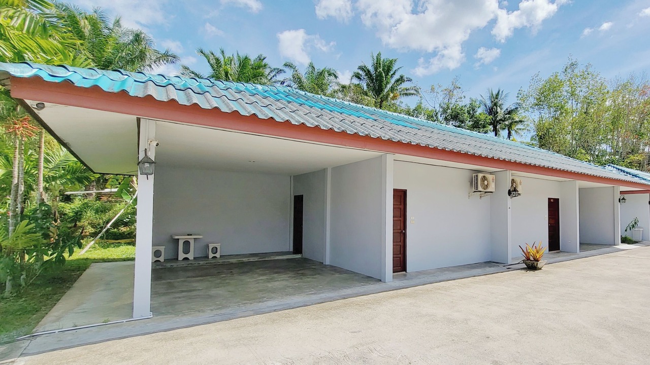 Photo of Bedroom in Huai Yot