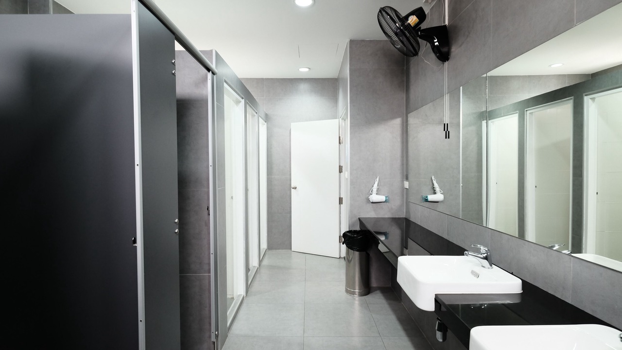 Photo of Bathroom in Lak Si