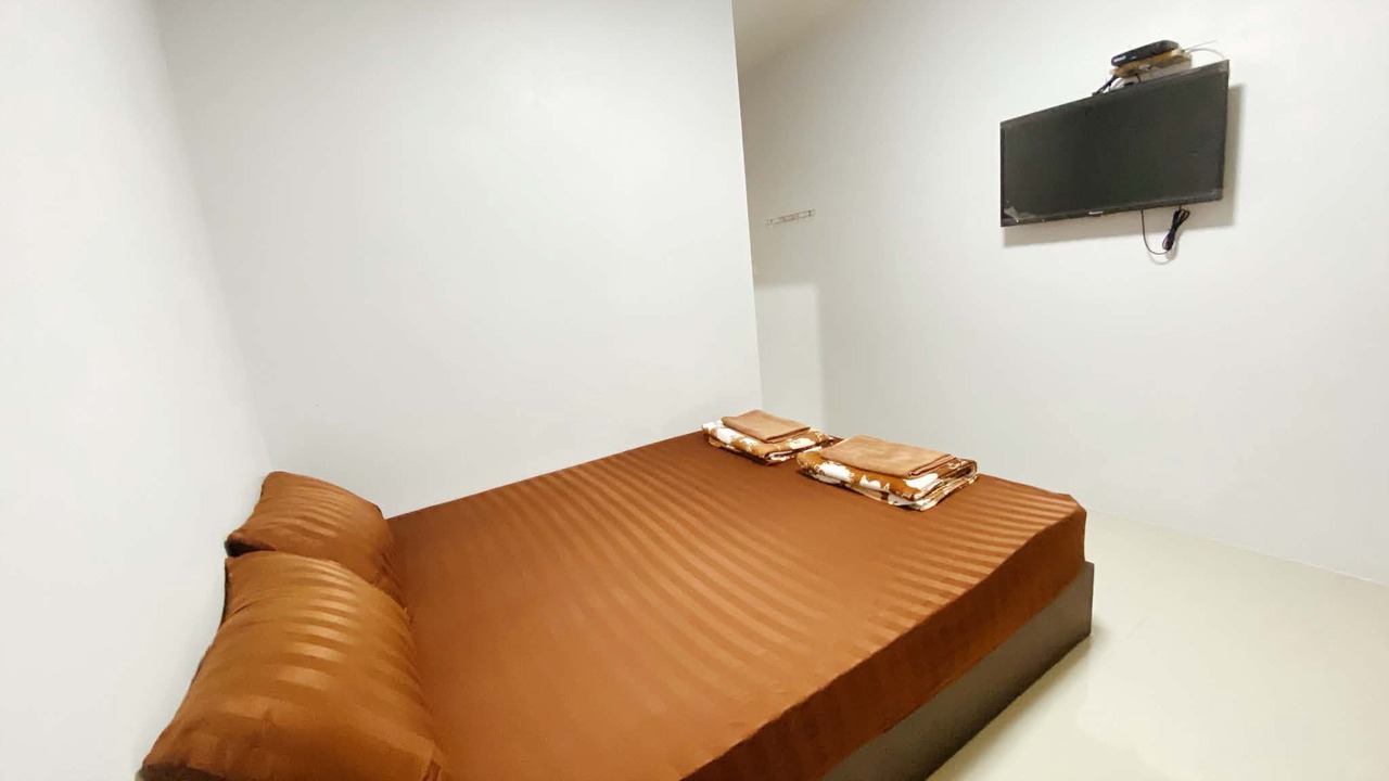 Photo of Bedroom in Amphawa