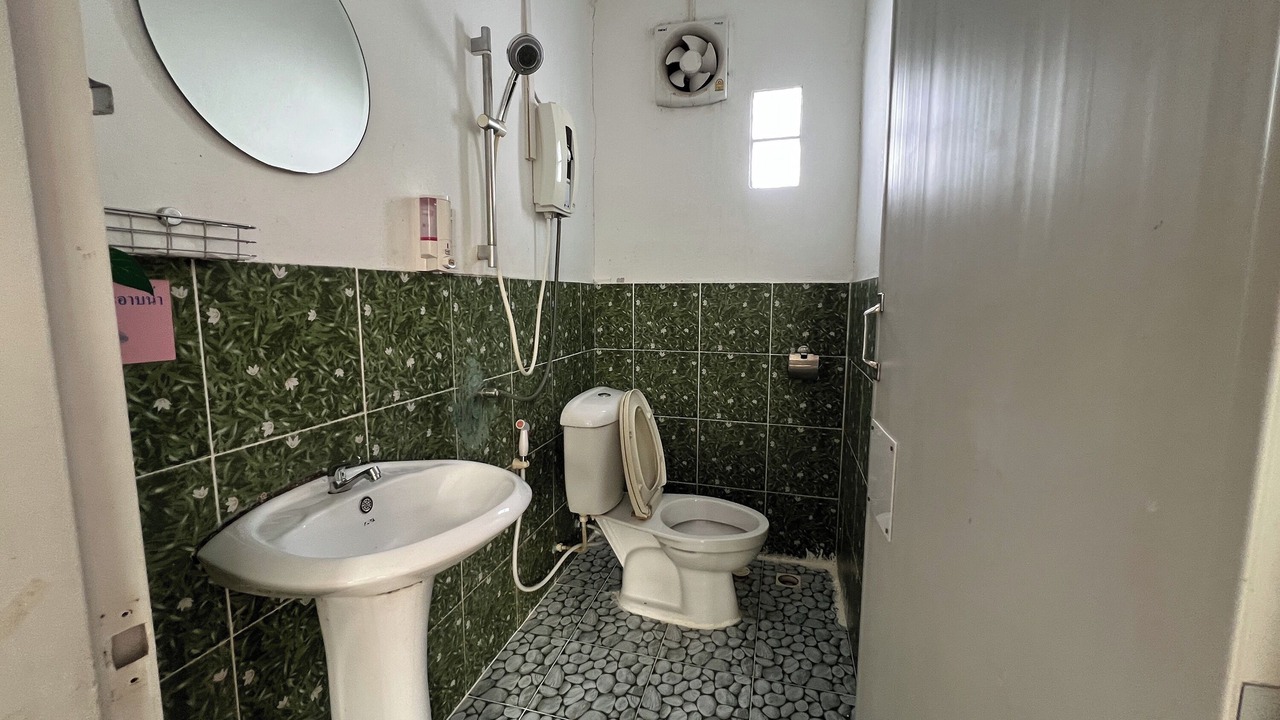 Photo of Bathroom in Khung Nam Won