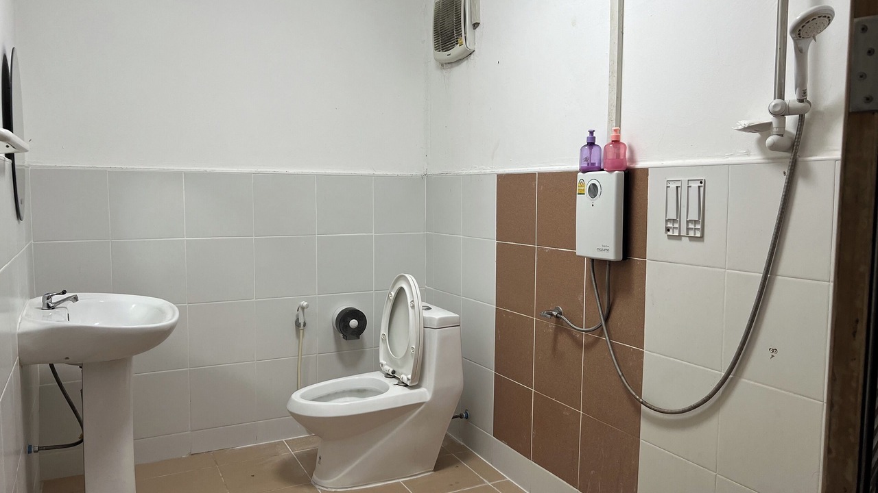 Photo of Bathroom in Khung Nam Won