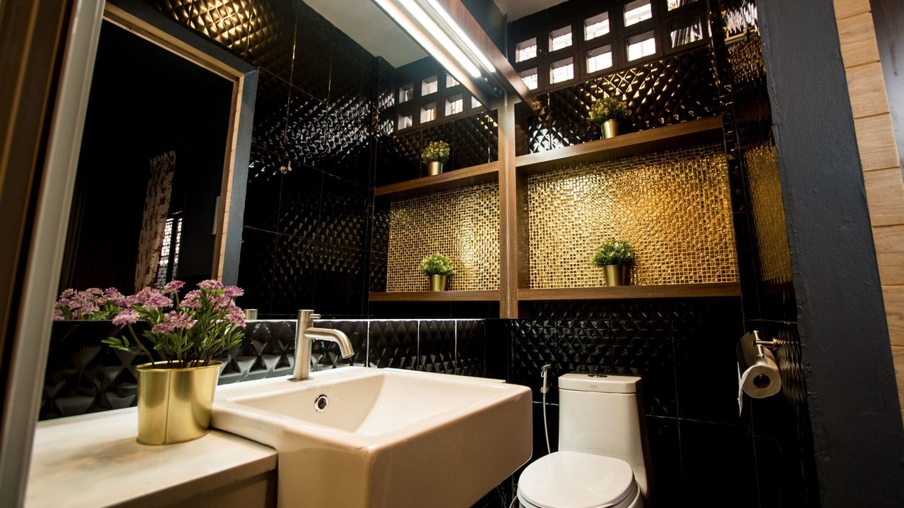 Photo of Bathroom in Embassy District