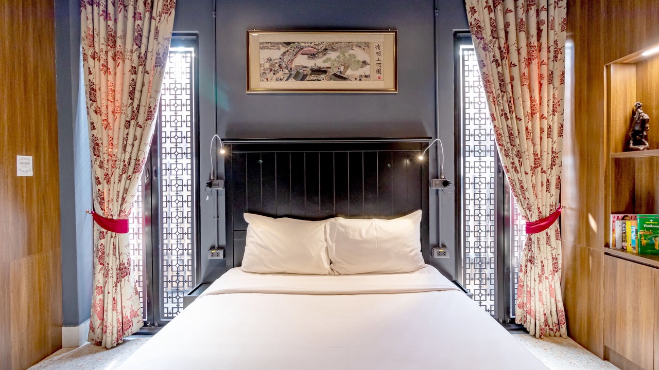 Photo of Bedroom in Embassy District