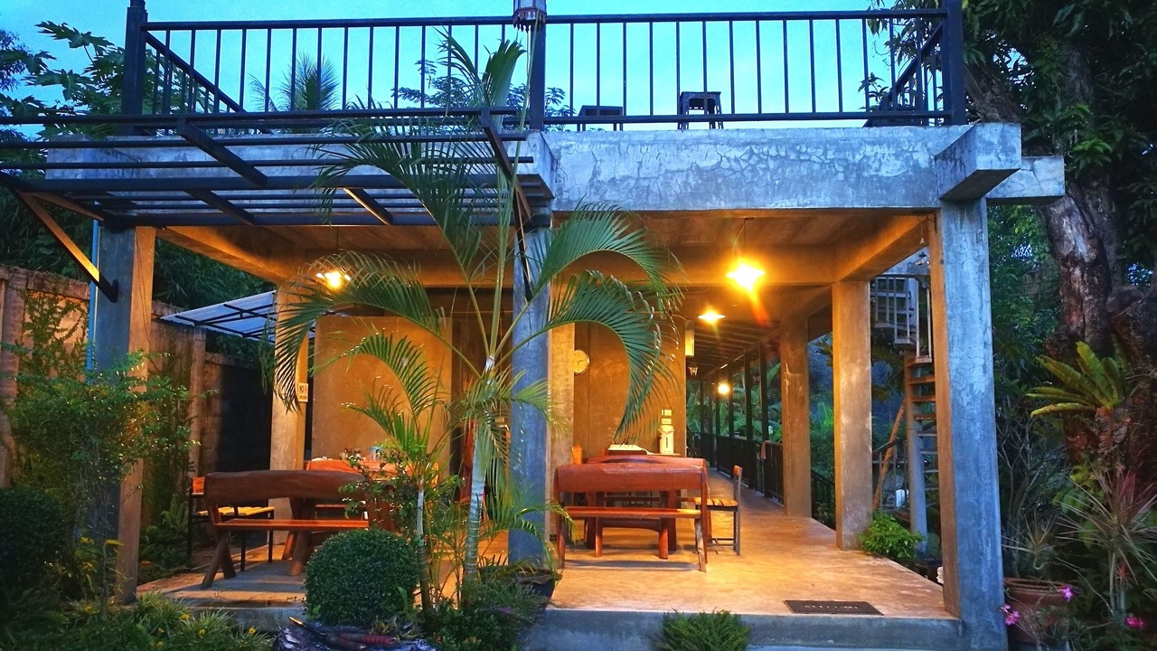 Photo of Buildings in Sangkhla Buri