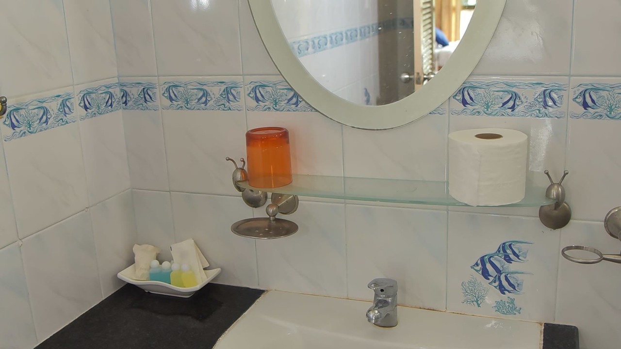 Photo of Bathroom in Pak Nam Pran