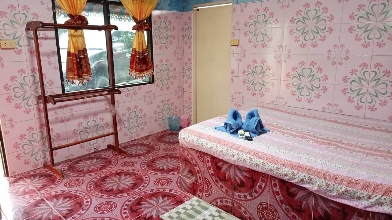 Photo of Bedroom in Makham Tia