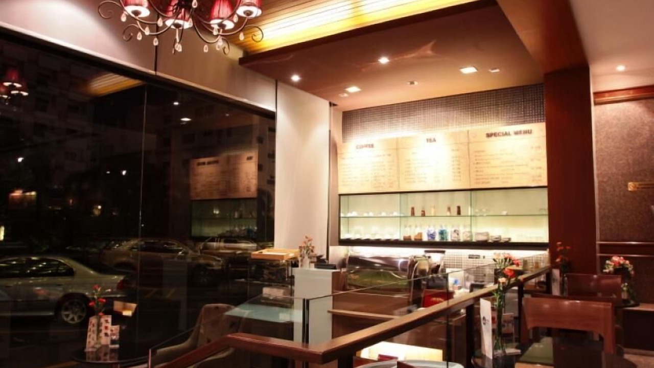 Photo of Others in Bang Phlat