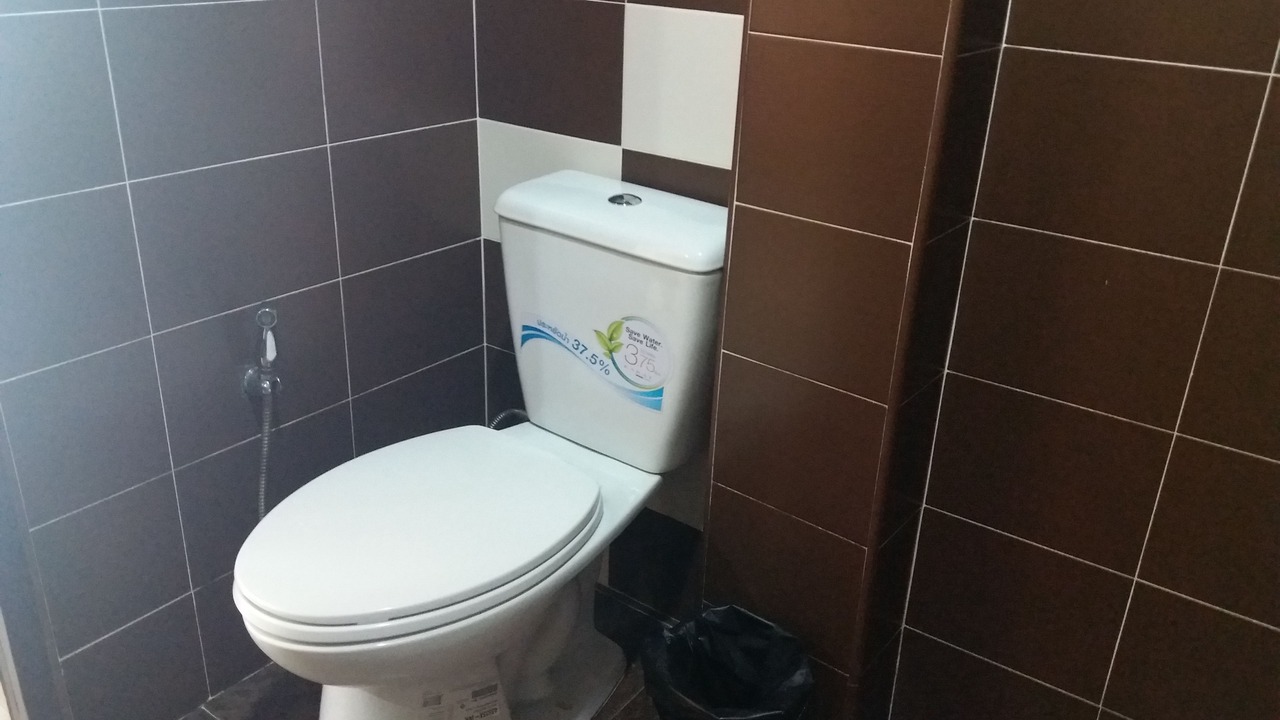 Photo of Bathroom in Pak Phli