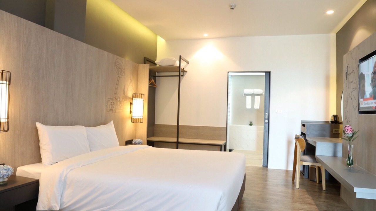Photo of Bedroom in Racha Thewa