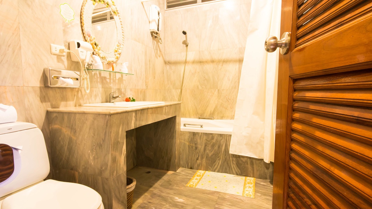 Photo of Bathroom in Lipa Noi