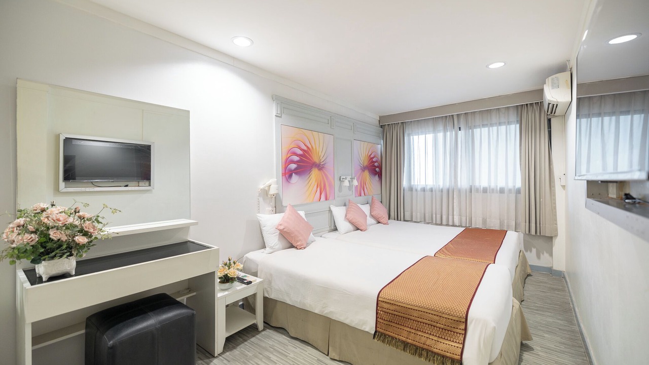 Photo of Bedroom in Makkasan