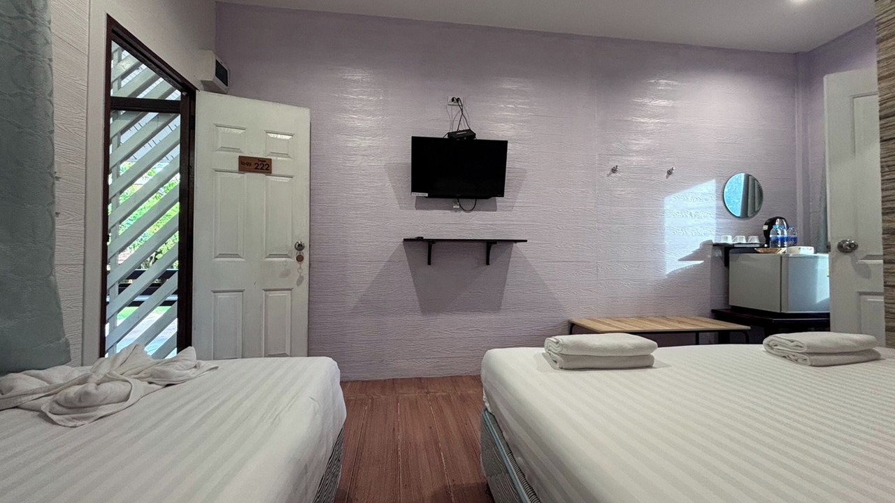 Photo of Bedroom in Amphawa