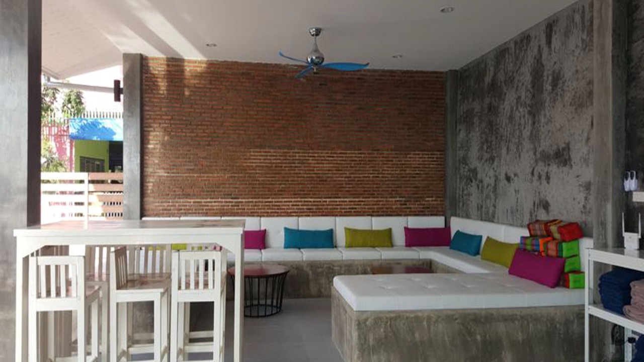 Photo of Patio Balcony in Hat Chao Samran