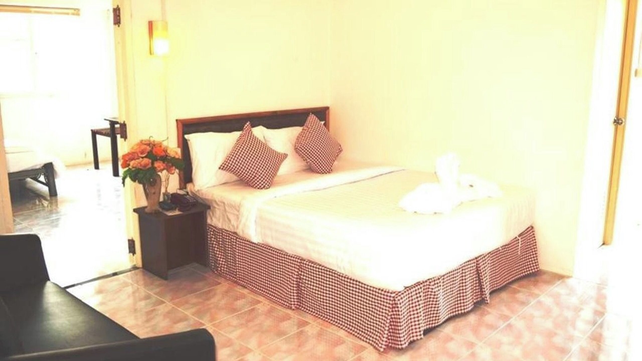 Photo of Bedroom in Koh Kaew