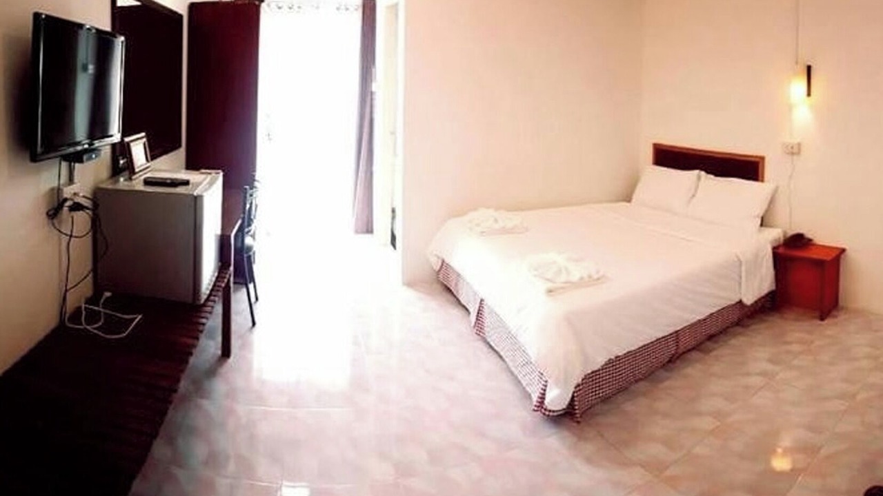 Photo of Bedroom in Koh Kaew