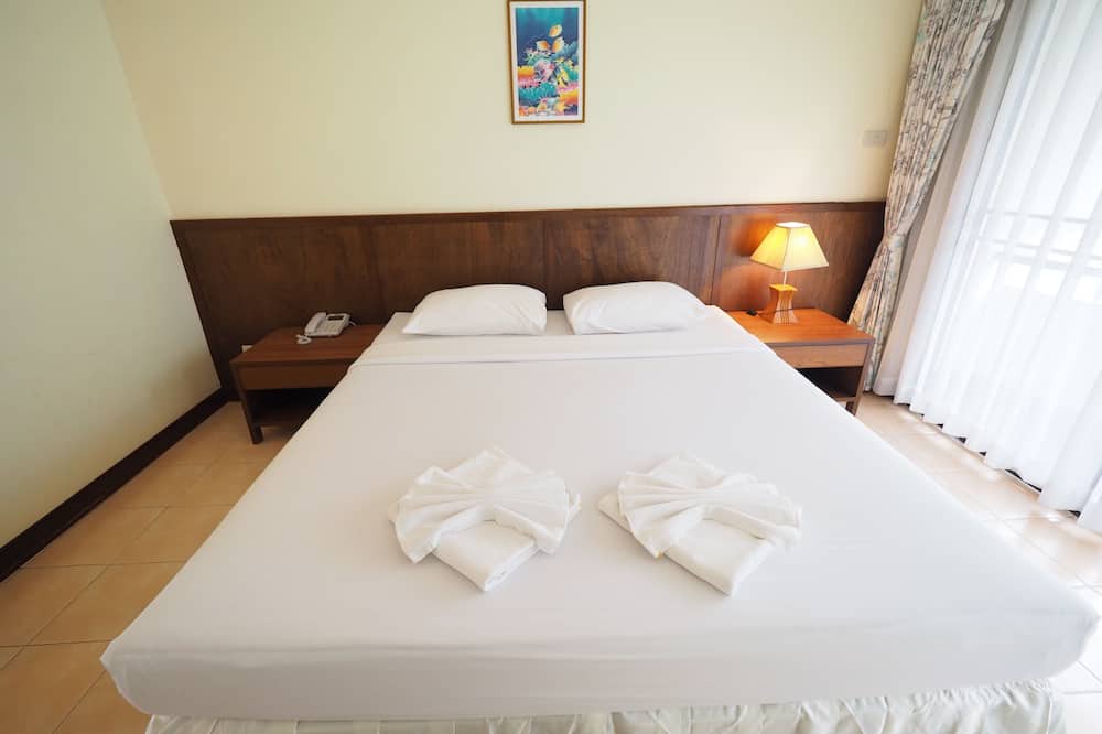 Photo of Bedroom in Thab Prik